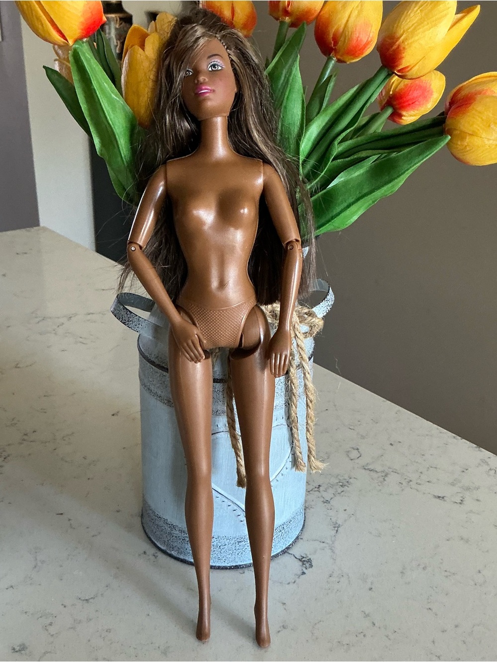 Vintage 1990 Barbie doll California beach style Mattel brunette 11.5”